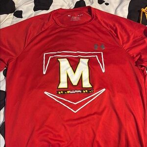 Under Armour Red Short Sleeve Tee Vibrant Design